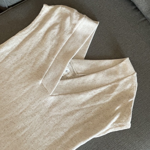 Lou & Grey Double V Sweater dress - Picture 7 of 13